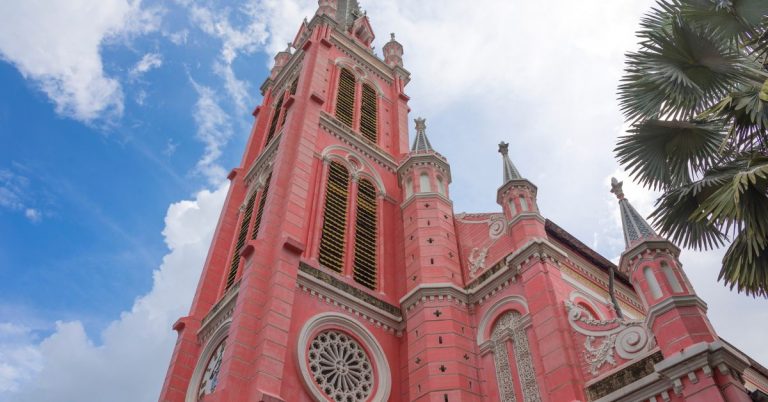 tan dinh church